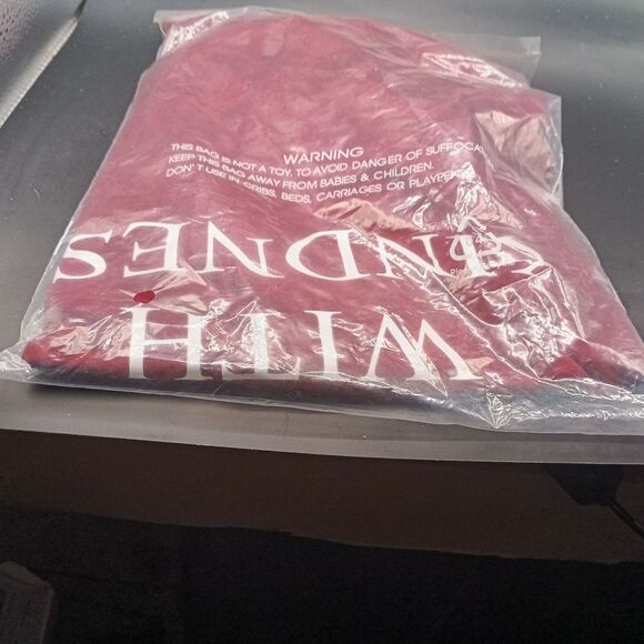 Treat People With Kindness LARGE Dark Red / Burgundy T-Shirt 2X lookface - Picture 3 of 3